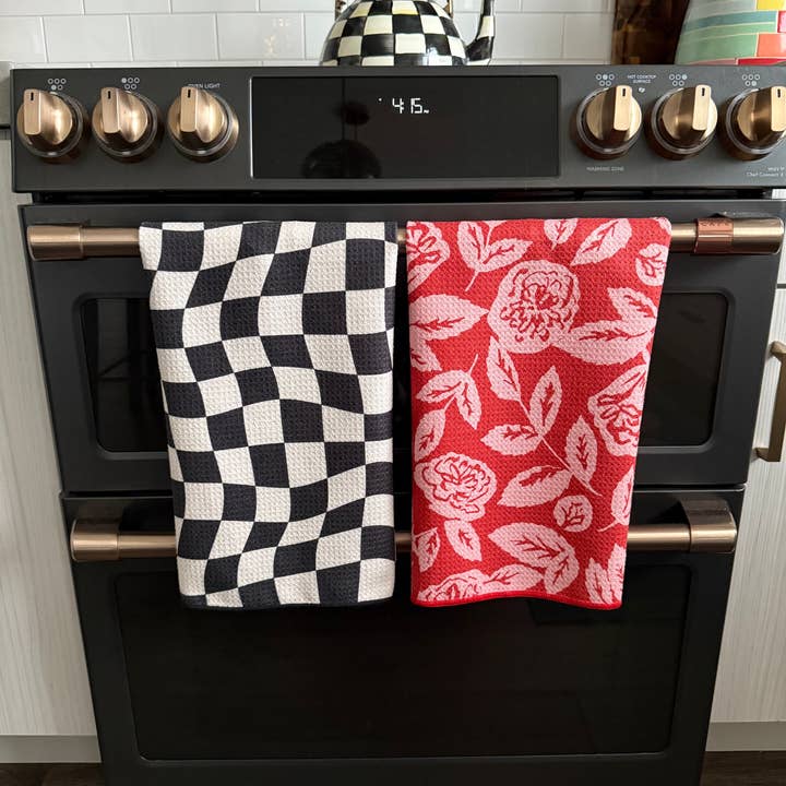 Black Cream Charstir: Double-Sided Hand Towel for wholesale on Faire2