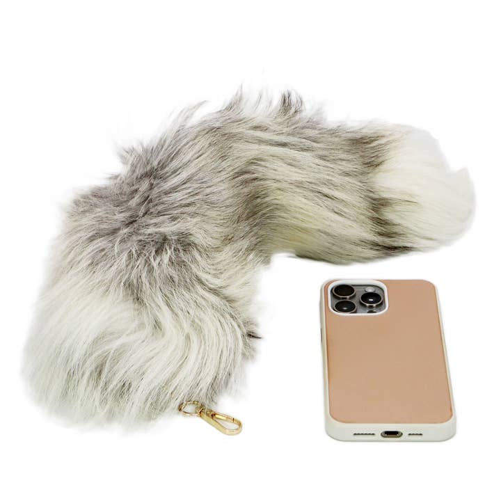 SORTIDAS Chaveiro de cauda de pelúcia oversized com efeito ombré - 47 cm para venda a revendedores na Faire3