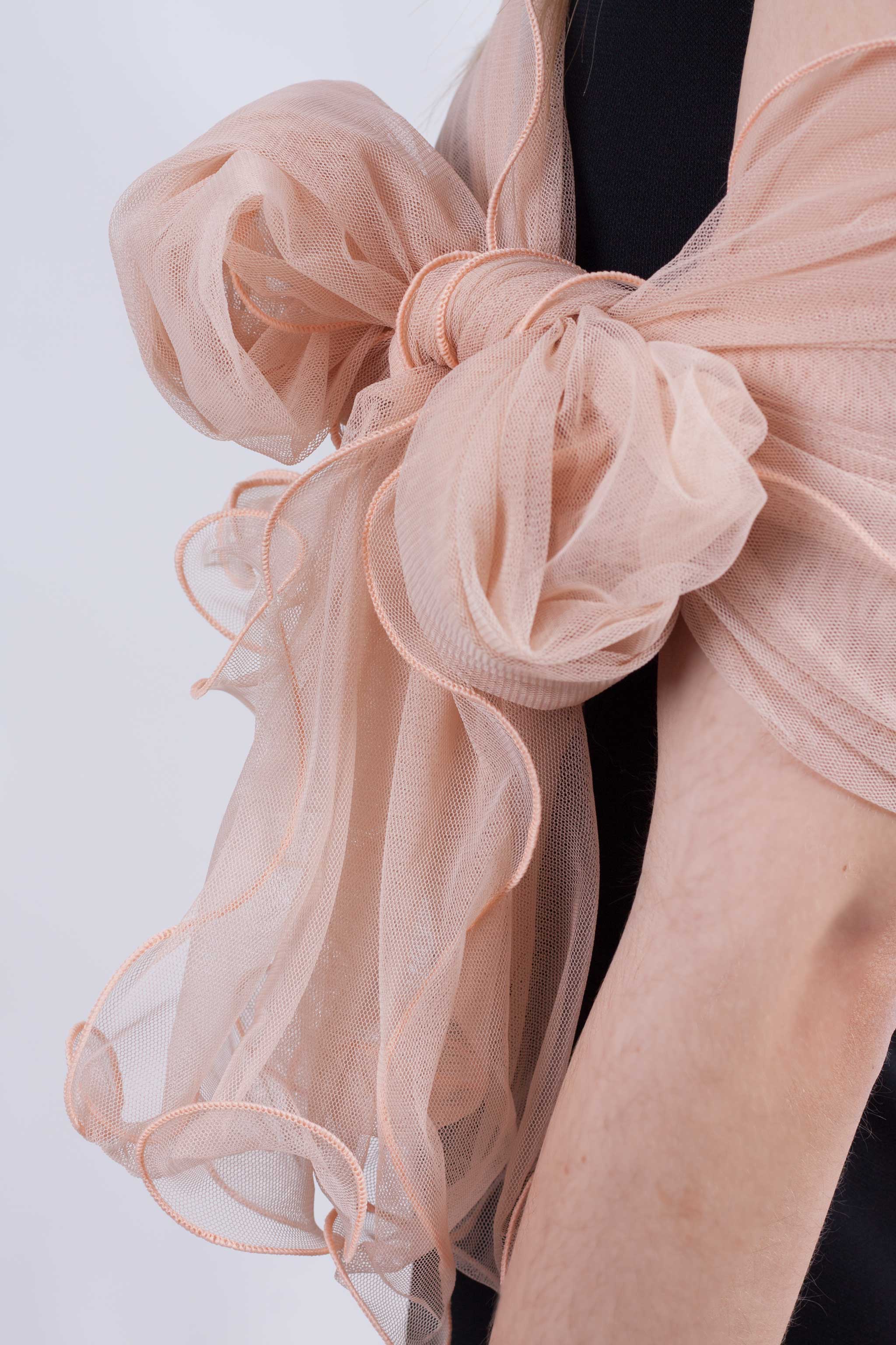 MR Complements - Vente Écharpe – femme - Châle en tulle grande taille aux bords ondulés38