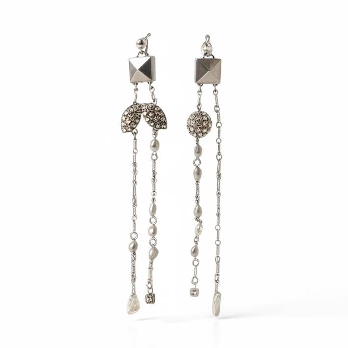 Boucles d'oreilles - Elle peut jouer pour la vente par Chanii B