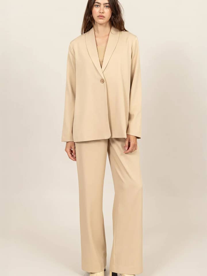 Tasha Apparel Wholesale - Wholesale Suit set – Women′s - Oversized Blazer High Waist Wide Leg Two Piece Pants set4