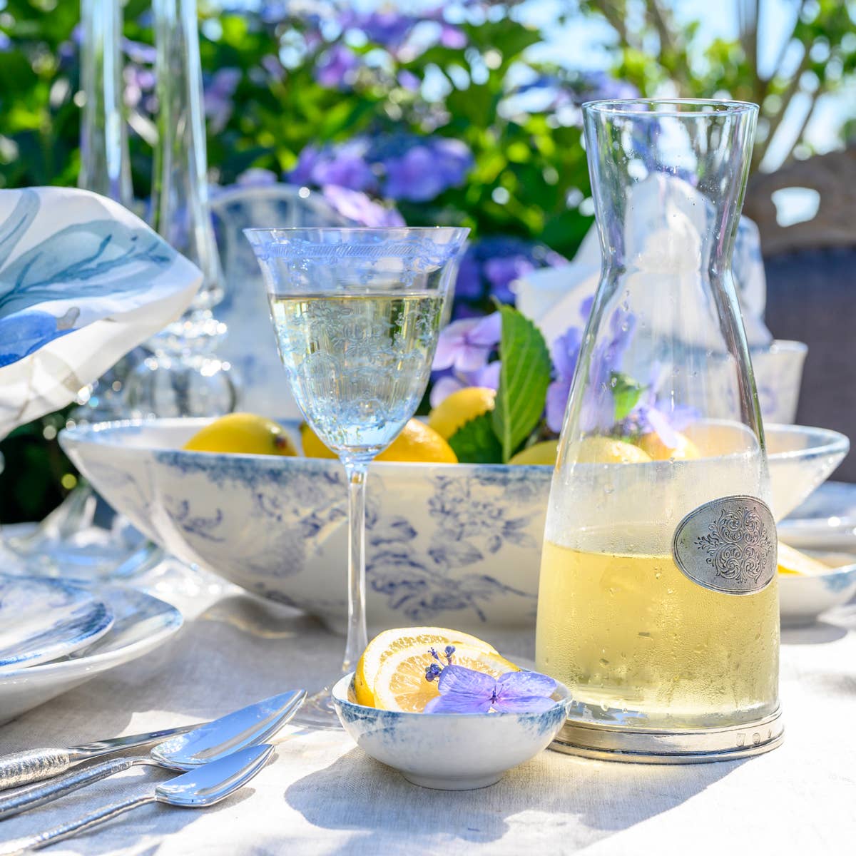 Arte Italica & Crown Linen Designs - Wholesale Wine Glass - Giardino Wine Glass13