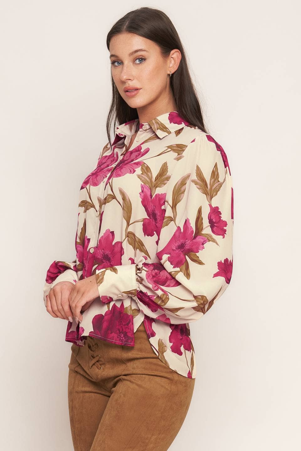 TAUPE A printed woven top - IT13876 for wholesale on Faire1