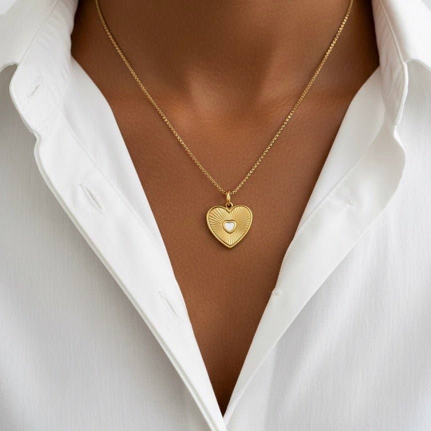 DUESTELLE ITALIA - Vente Colliers à pendentif - Cor - Collier Cœur plaqué or 18K0