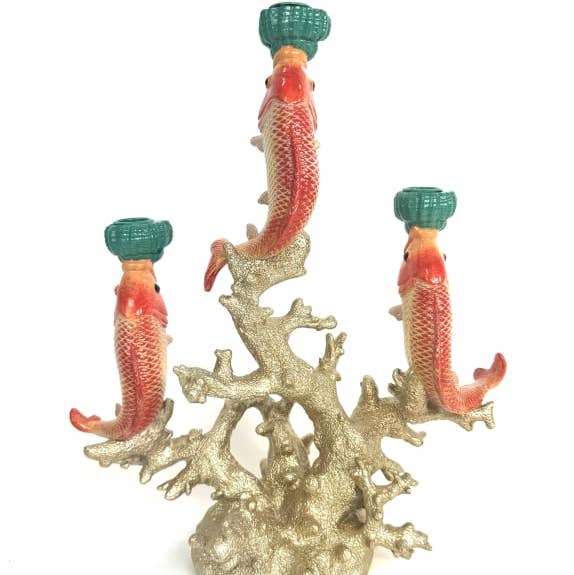 Portavelas de Coral con 3 Peces Grandes para venta al por mayor de McGowan & Rutherford Ltd