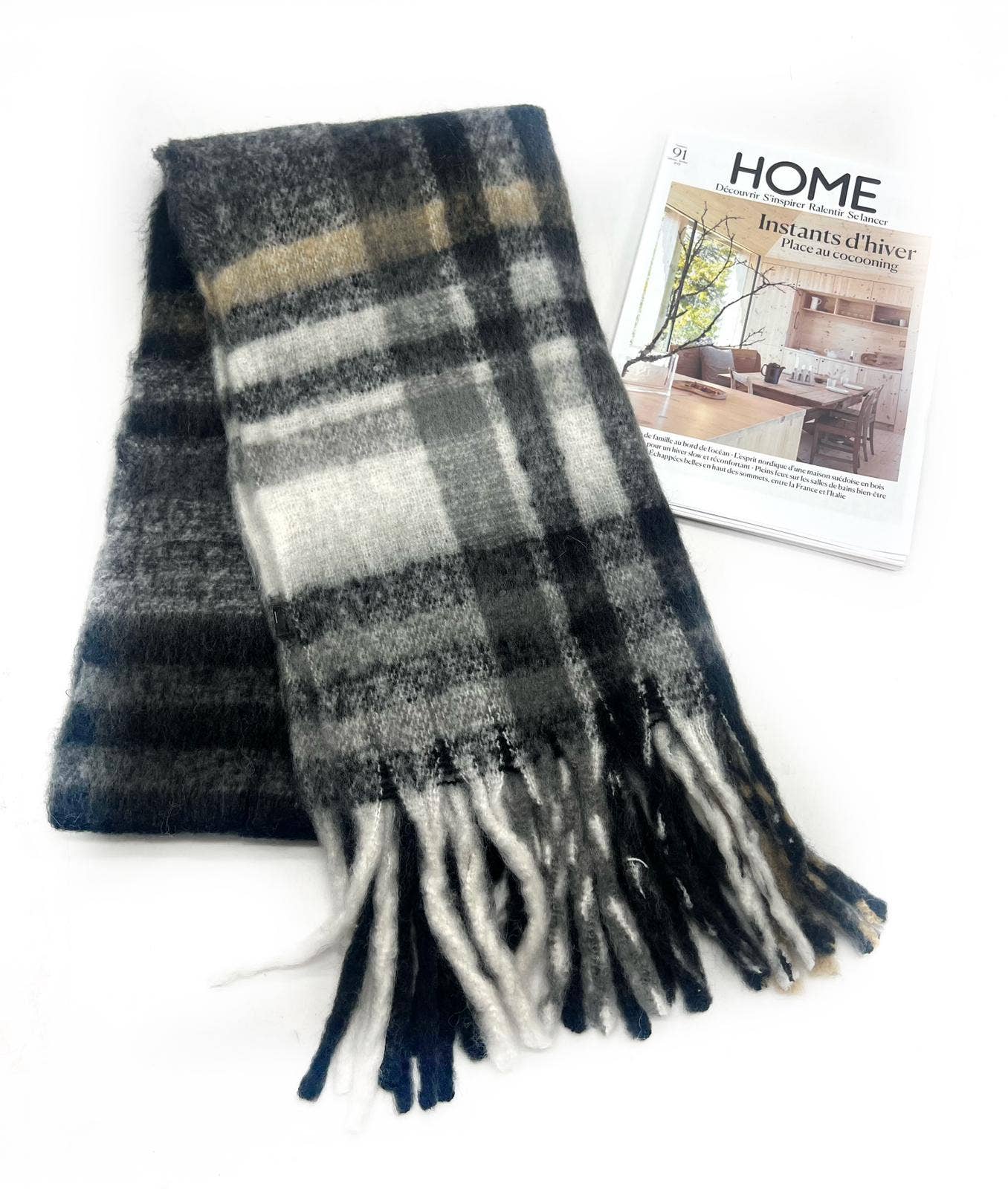 LINETA - Wholesale Scarf - Women's - HH-337 Ultra Soft Scarf with Large Fringe Check Pattern6