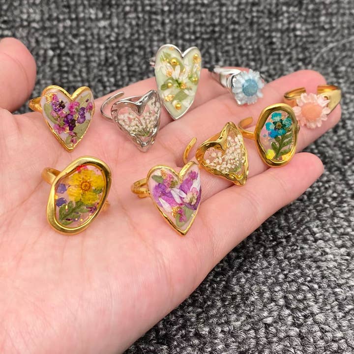 Mio Queena - Wholesale Cocktail/Statement Ring - 18K Gold Plated S.Steel Floral Adjustable Rings - PDF/FGS