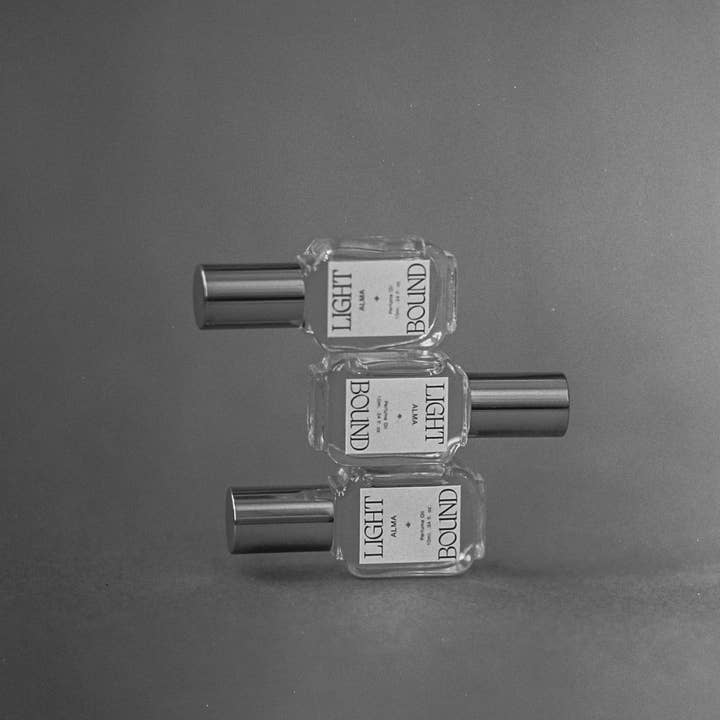 Lightbound - Wholesale Roll-On Fragrance - Alma Perfume Oil