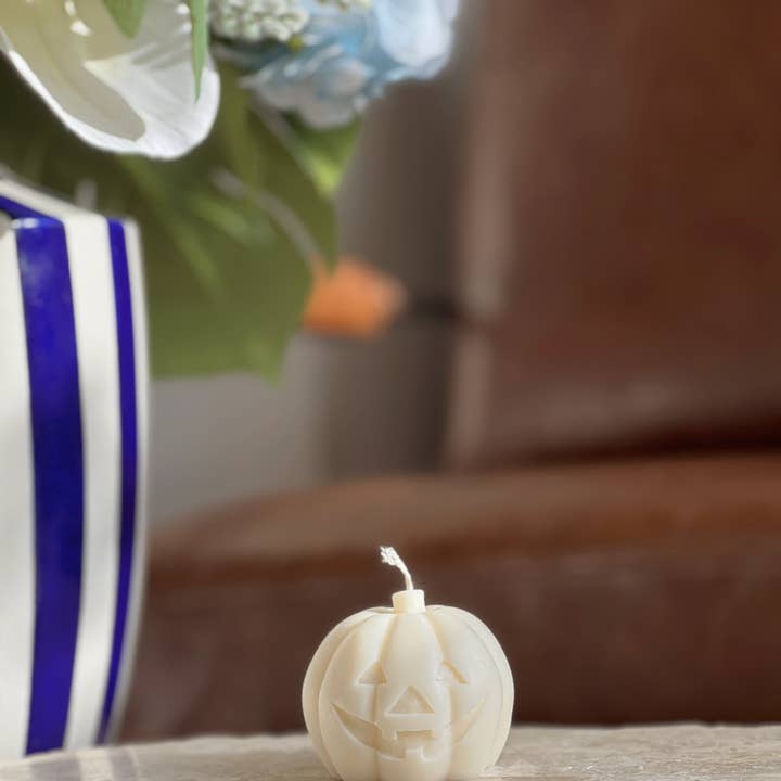 CandlesCo Australia - Wholesale Novelty candle - Halloween Pumpkin Soy Candle1