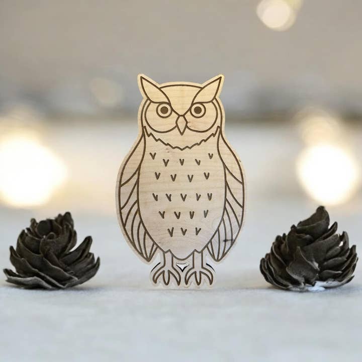 Décoration murale à suspendre en bois avec chouette cornue, décoration d'intérieur rustique pour la vente par The Fairy Paintbox