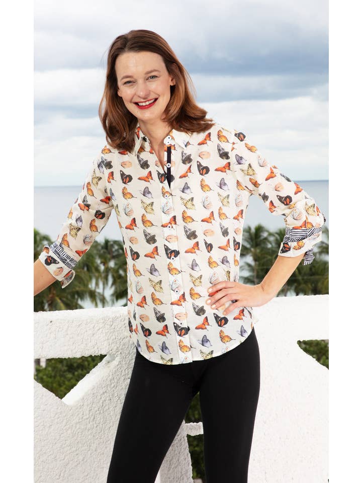 Dizzy-Lizzie - Wholesale Buttoned-down shirt – Women's - 3/4 Sleeve Rome Shirt Neutral Butterflies Voile1