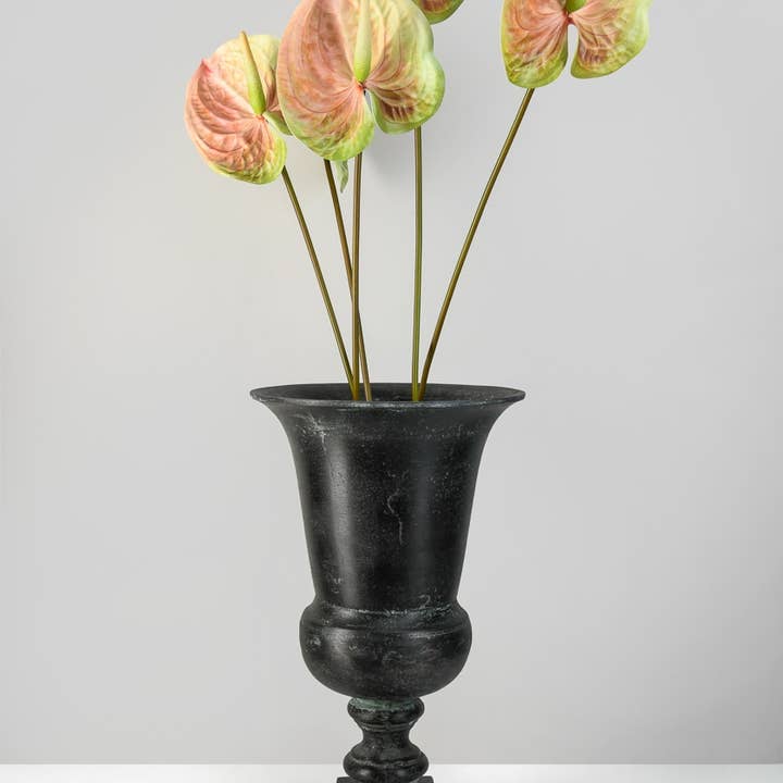 Jamali Garden - Wholesale Urn - 14in Aged Bronze Urn1