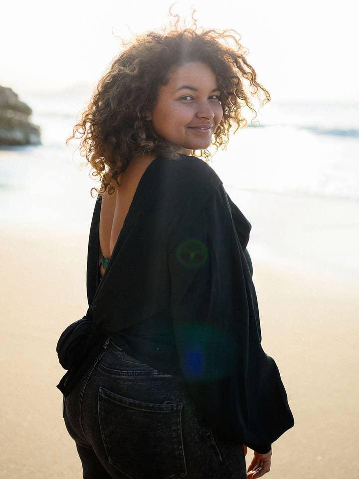 La Mouche Poulette - Wholesale Blouse - Women's - The Cortina top4