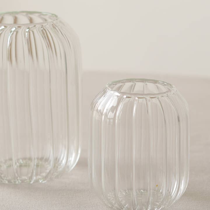 Fleck - Wholesale Vase - Kira Glass Round Bud Vase, Small1