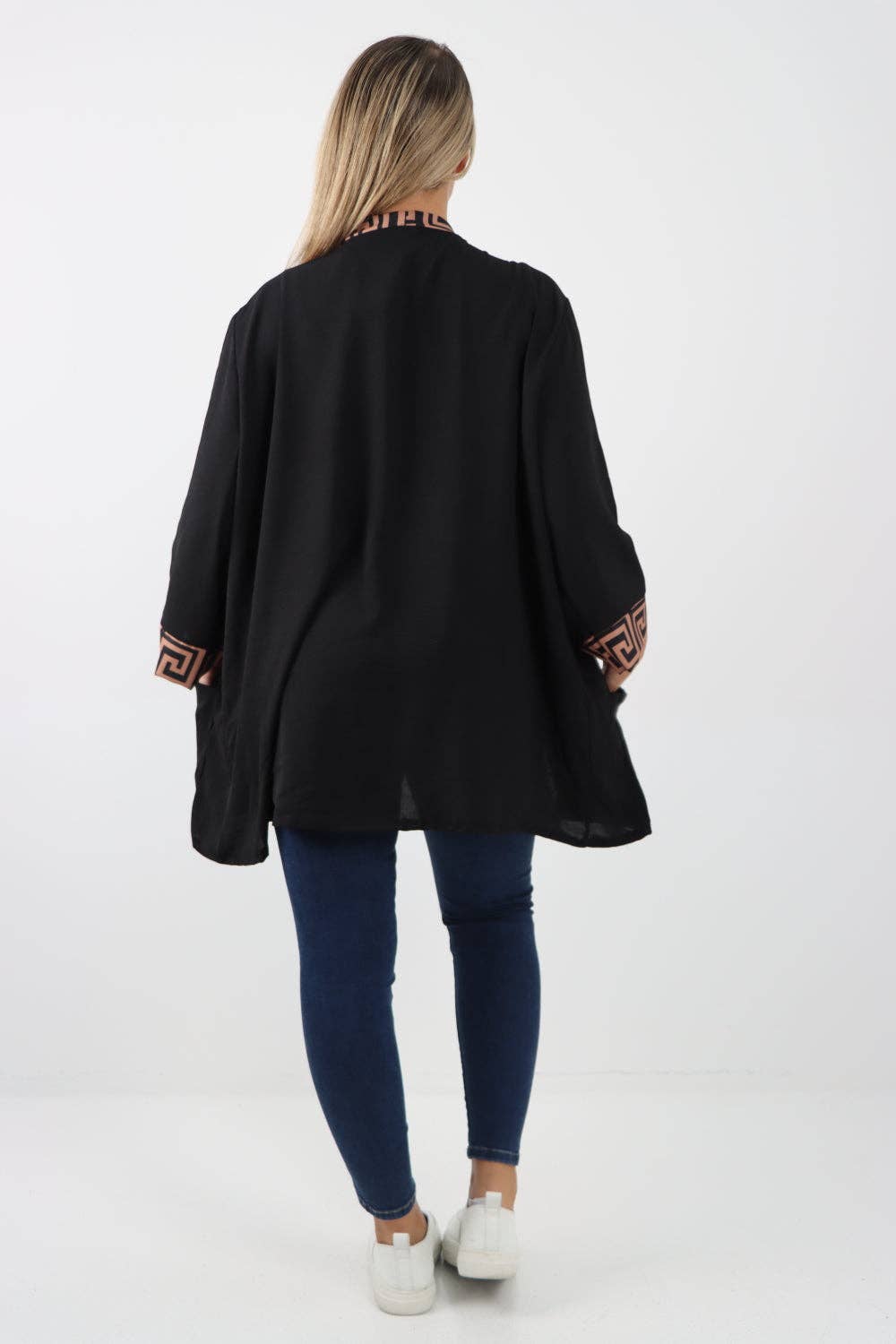 Miss Bold – Engroshandel Jakke - Dame – Italiensk 3/4 ærmet trykt panel åben frontjakke11