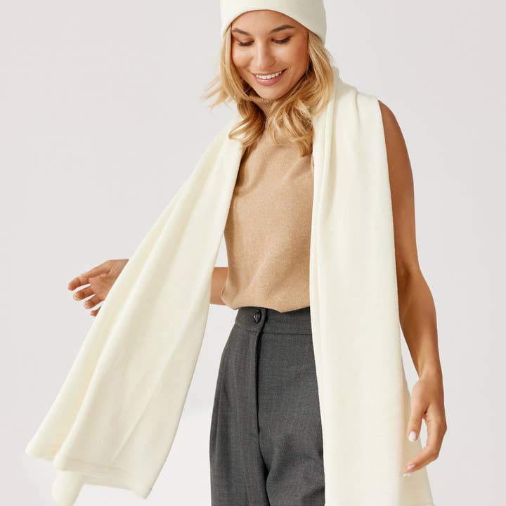 Ander - Wholesale Scarf – Women's - Scarf Penelope 100% merino wool 170x60cm- 4 colors!1