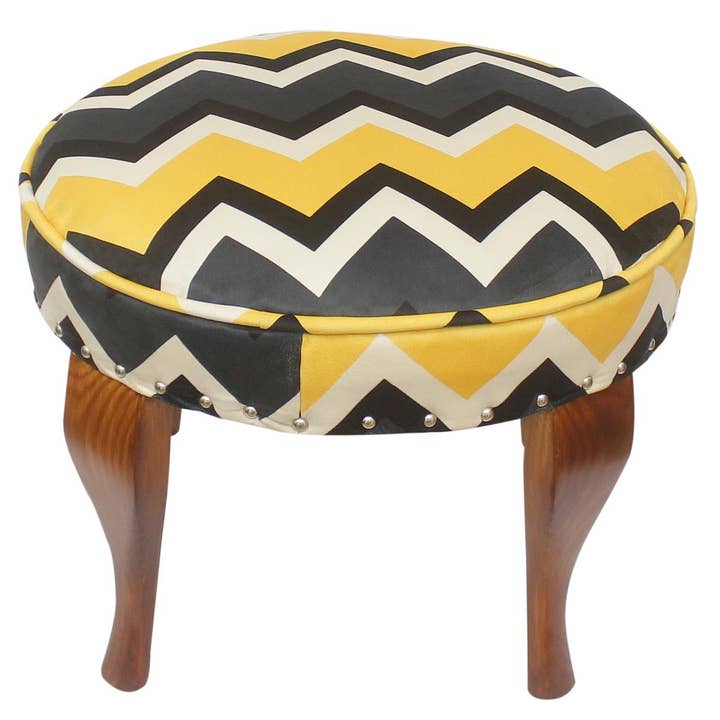 Retro Marco handgefertigter italienischer Samt gepolsterter Hocker für den Großhandel von Arshs Fine Rugs