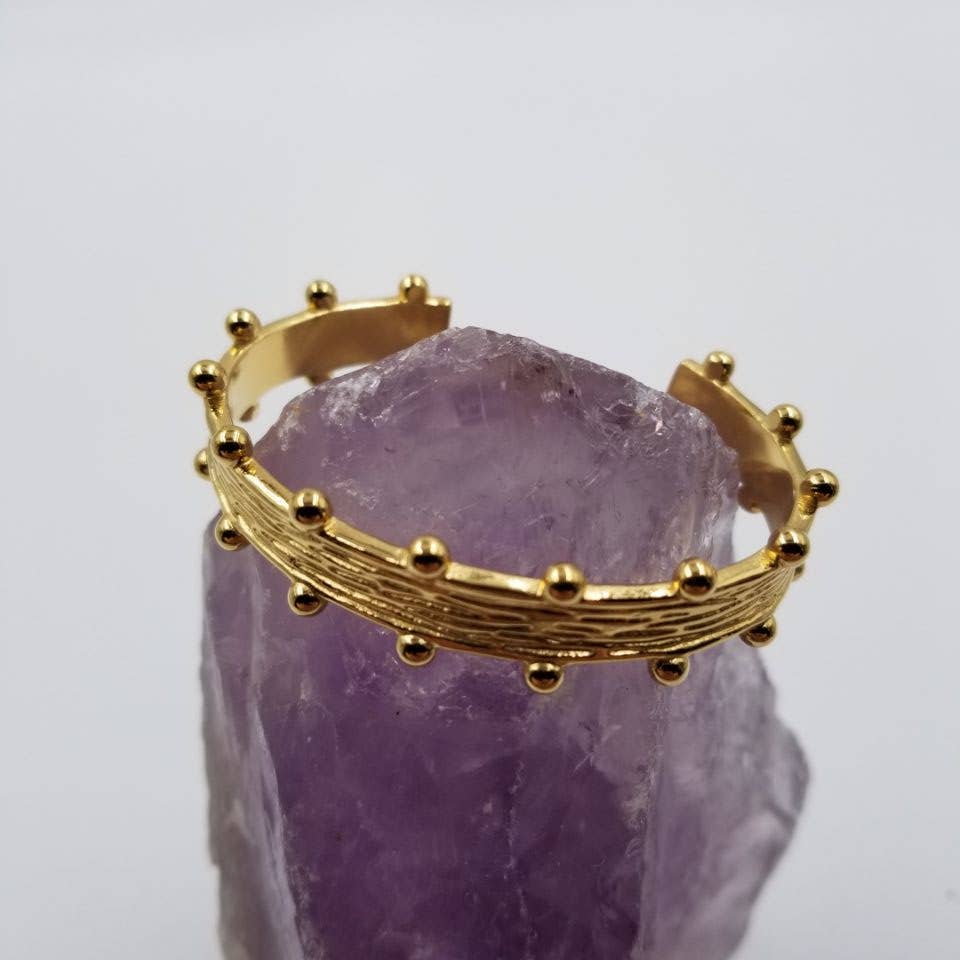 magnolia jewelry - Vente Bracelet manchette - Manchette cloutée en or 18 carats2