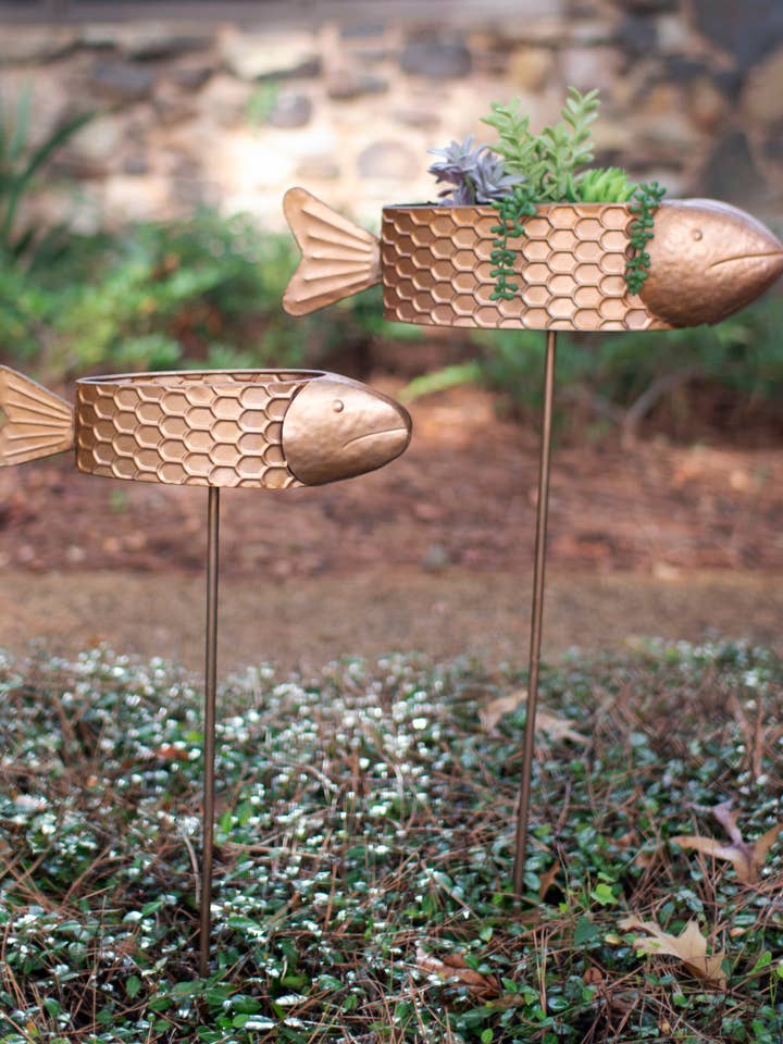 SET OF TWO METAL FISH PLANTER YARD STAKES – COPPER FINISH for wholesale by Kalalou