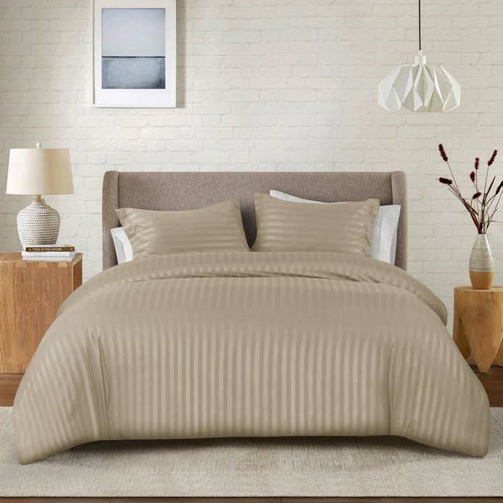 Cotton Passion - Wholesale Bedding Set - Striped Duvet Cover Set Luxury 100% Soft Microfiber Bedding