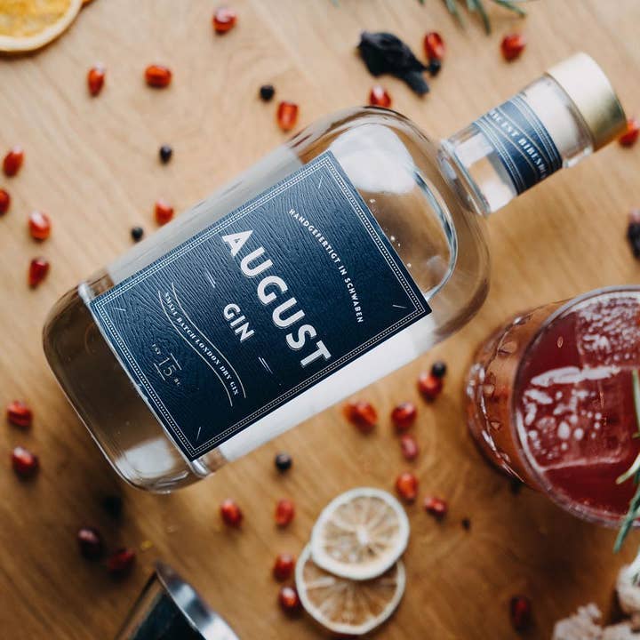 August Gin - Wholesale Gin - August Gin Classic 0.7 liters 43% vol. small batch gin1