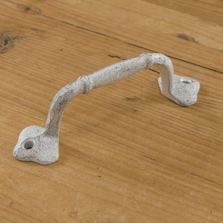 CAST IRON DISTRESSED WHITE HANDLE, 5 1/4" LONG for wholesale by Midwest Craft House