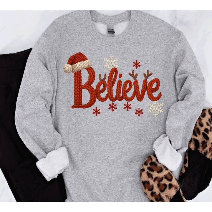 A Blessed Texas Mess Boutique - Wholesale Graphic Sweatshirt - Women's - Christmas Believe Realistic faux yarn Viral Gift Sweatshirt1