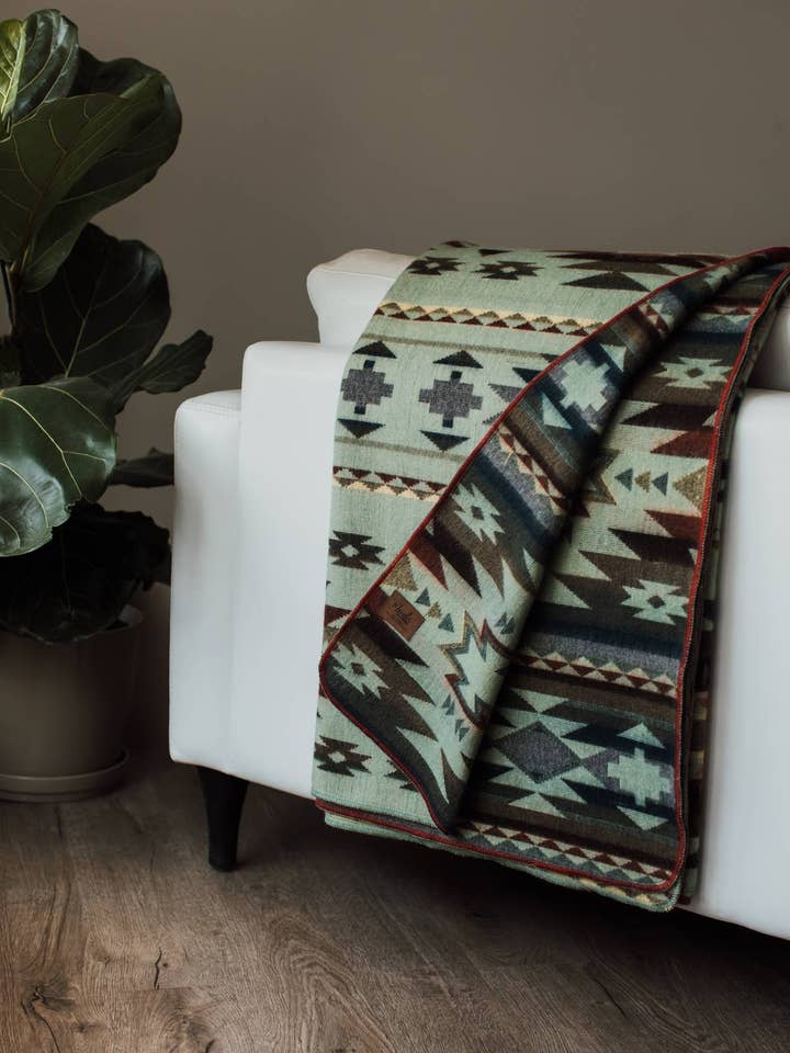 Sierra Spirit Large Alpaca Blanket for wholesale by Meraki Movement