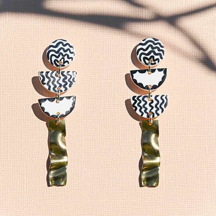 Kingston Jewellery - Wholesale Dangle earrings - Painted Swiggle