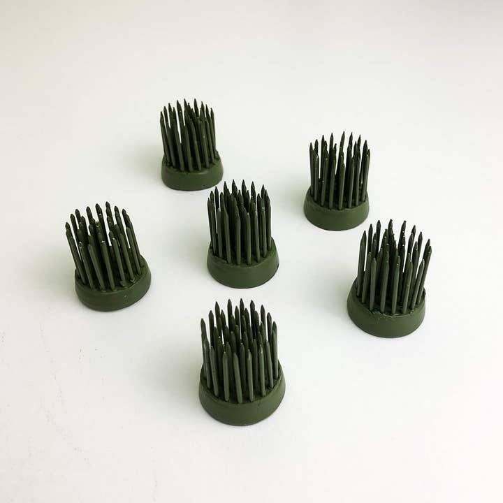 Floral Genius - Wholesale Garden Tool - Painted Round Pin Holder Flower Frog