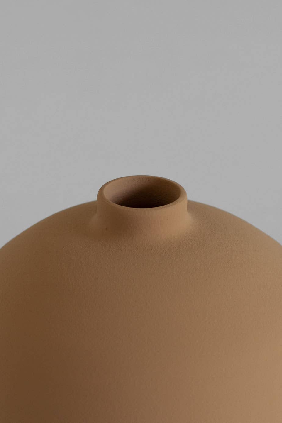 beige Blanc 03 - Vaso pesca in ceramica fatto a mano per decorazione casa in vendita all'ingrosso su Faire6