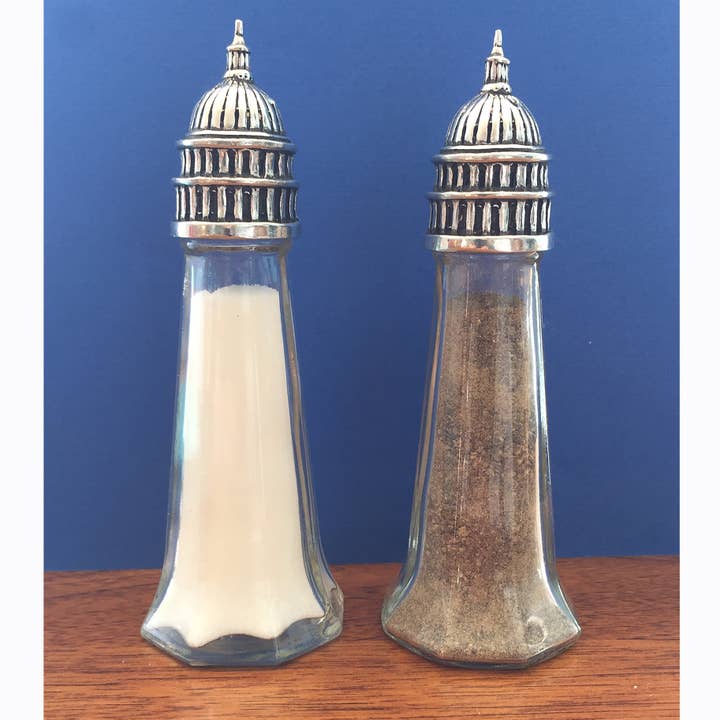 Capitol Large Shaker for wholesale by Basic Spirit