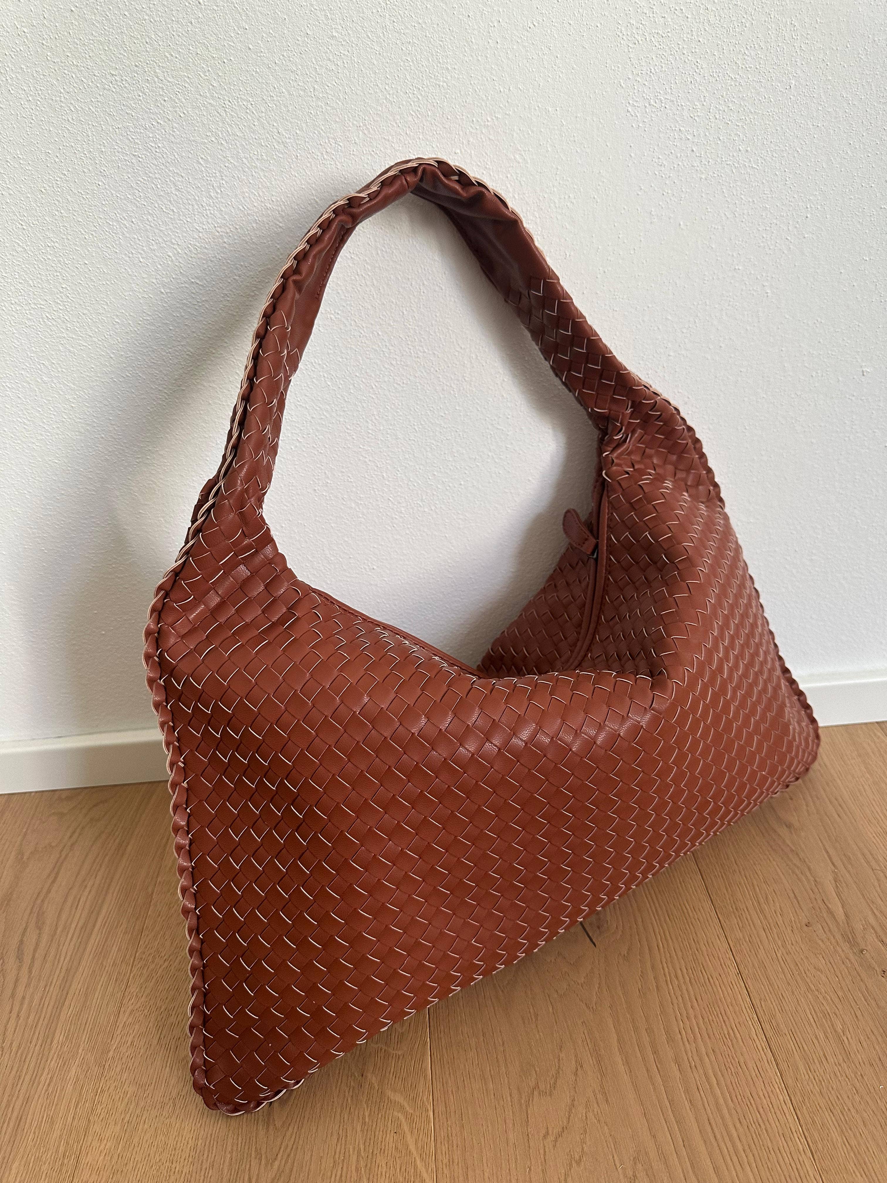 Zhade - Wholesale Crossbodytas - Dames - Trendy gevlochten hobo-tas van veganistisch leer2