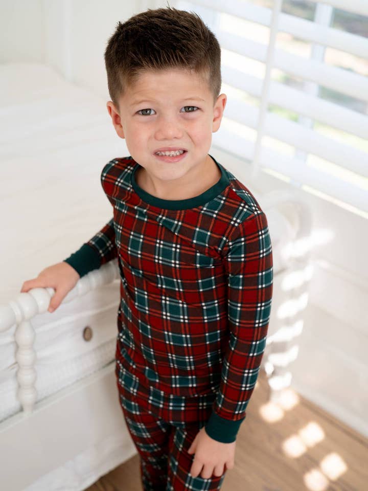 Boosh Baby - Wholesale Sleepwear Set - Kids - Classic Christmas Plaid Boys Pajamas 🎁✨| Two-Piece Set1