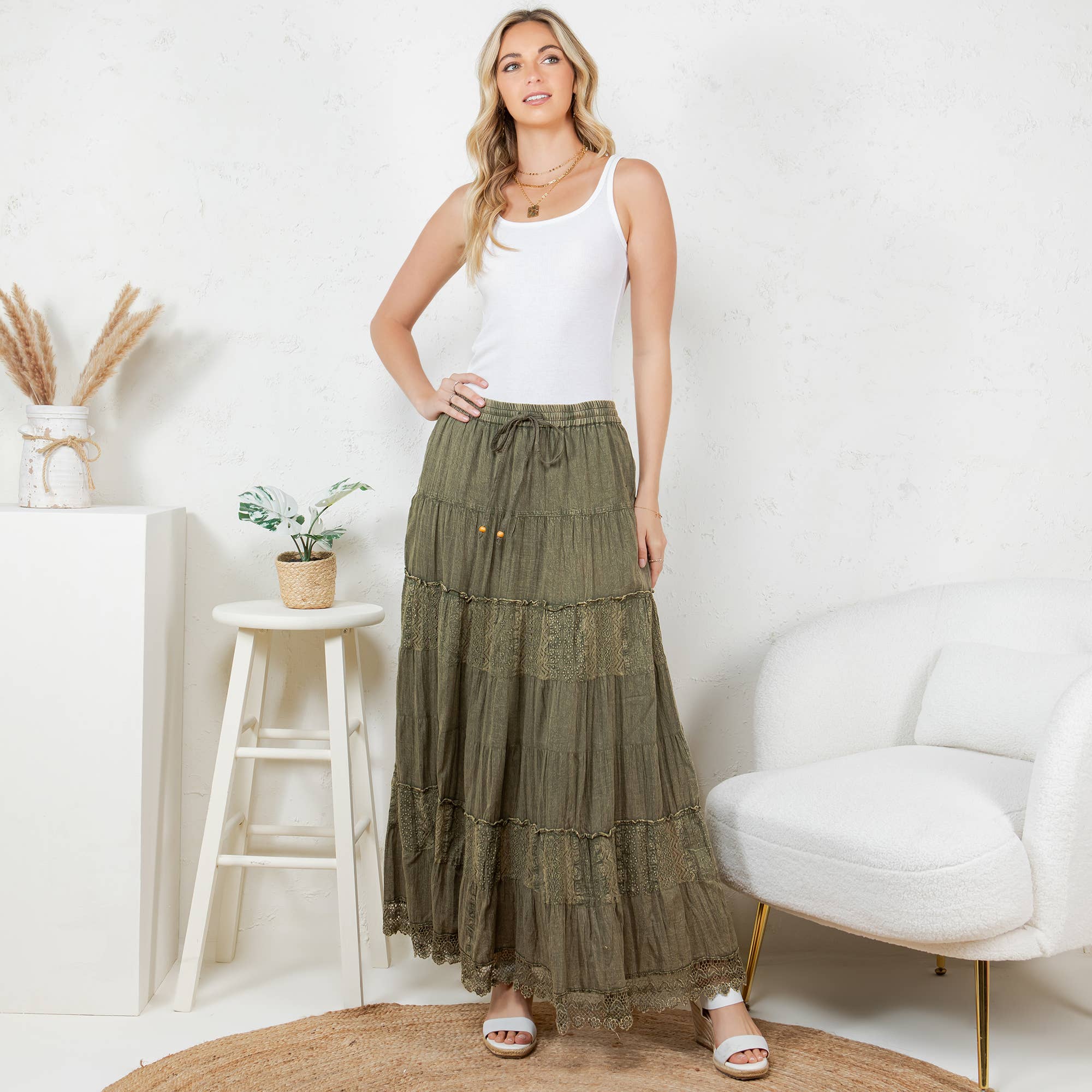 Young Threads - Wholesale Skirt - Women's - 7 Tiered Crinkle Lace Patchwork Skirt with Pocket21