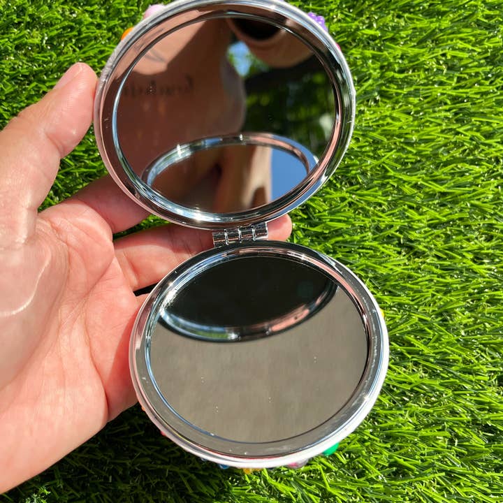 Sofi Arte Studio - Wholesale Compact Mirror - Trinket Beaded Compact Mirrors1