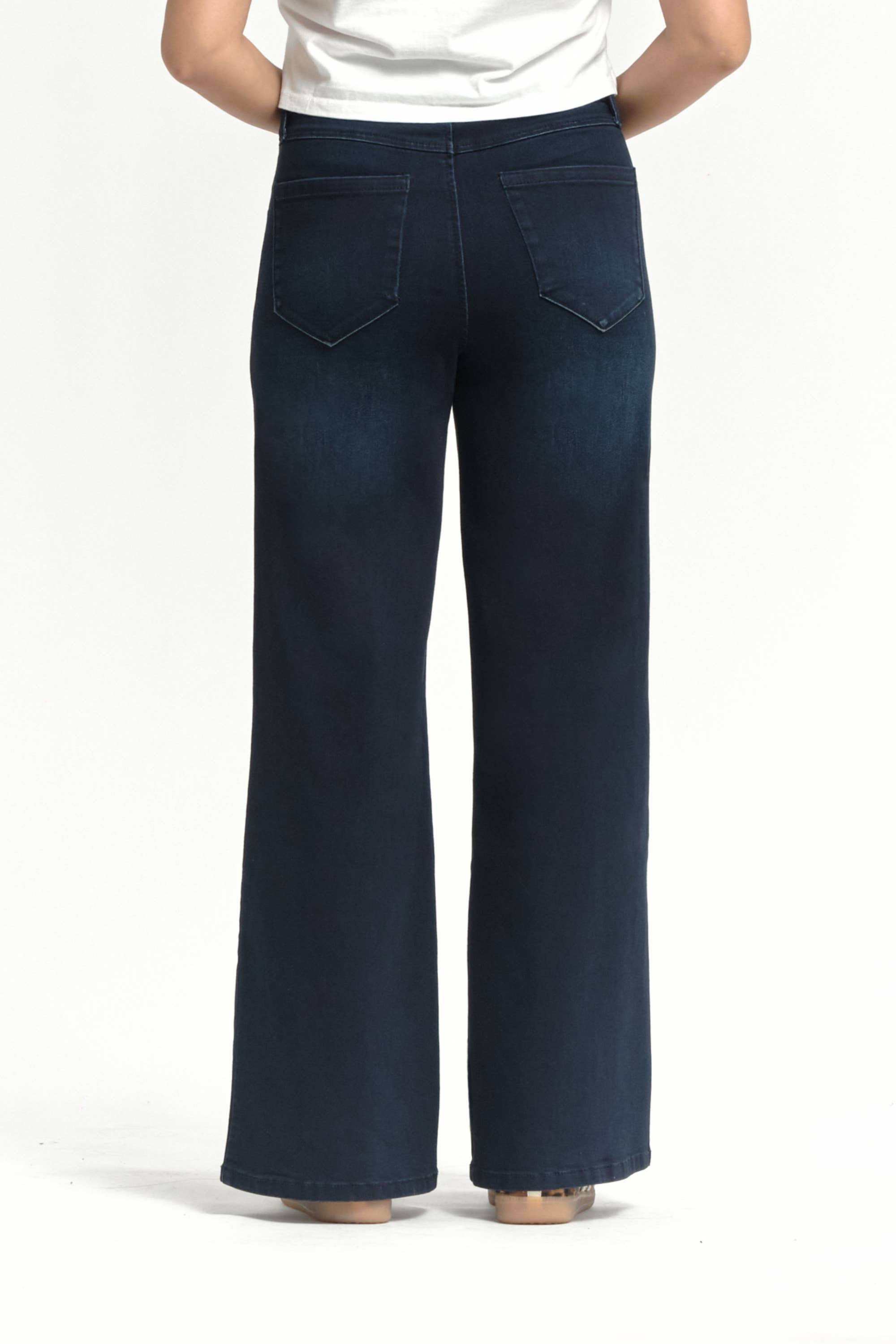 1822 Denim – wholesale Jeans - Dam – 30" Better Butter Wide Leg Jean i Yanique1