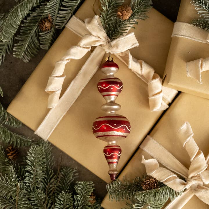 9" RED & WHITE GLASS FINIAL ORNAMENT for wholesale by Ragon House