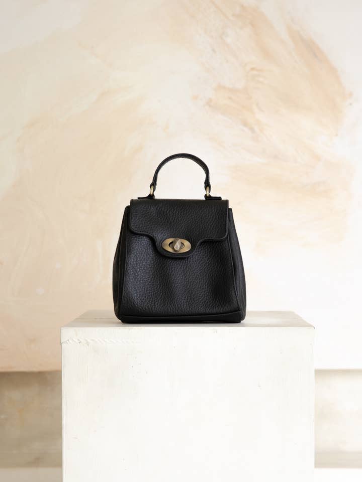 Mini Verve Vintage // Noir Texturé pour la vente par Hobo and Hatch