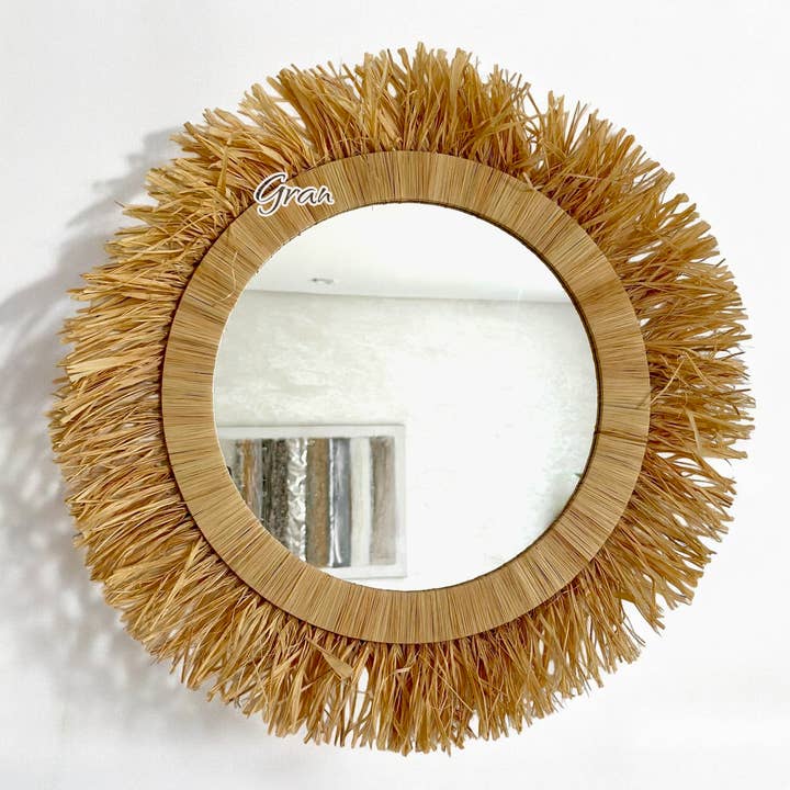Handmade Round Raphia Wall Mirror – Natural Boho Decor for wholesale by Gran Wholesale