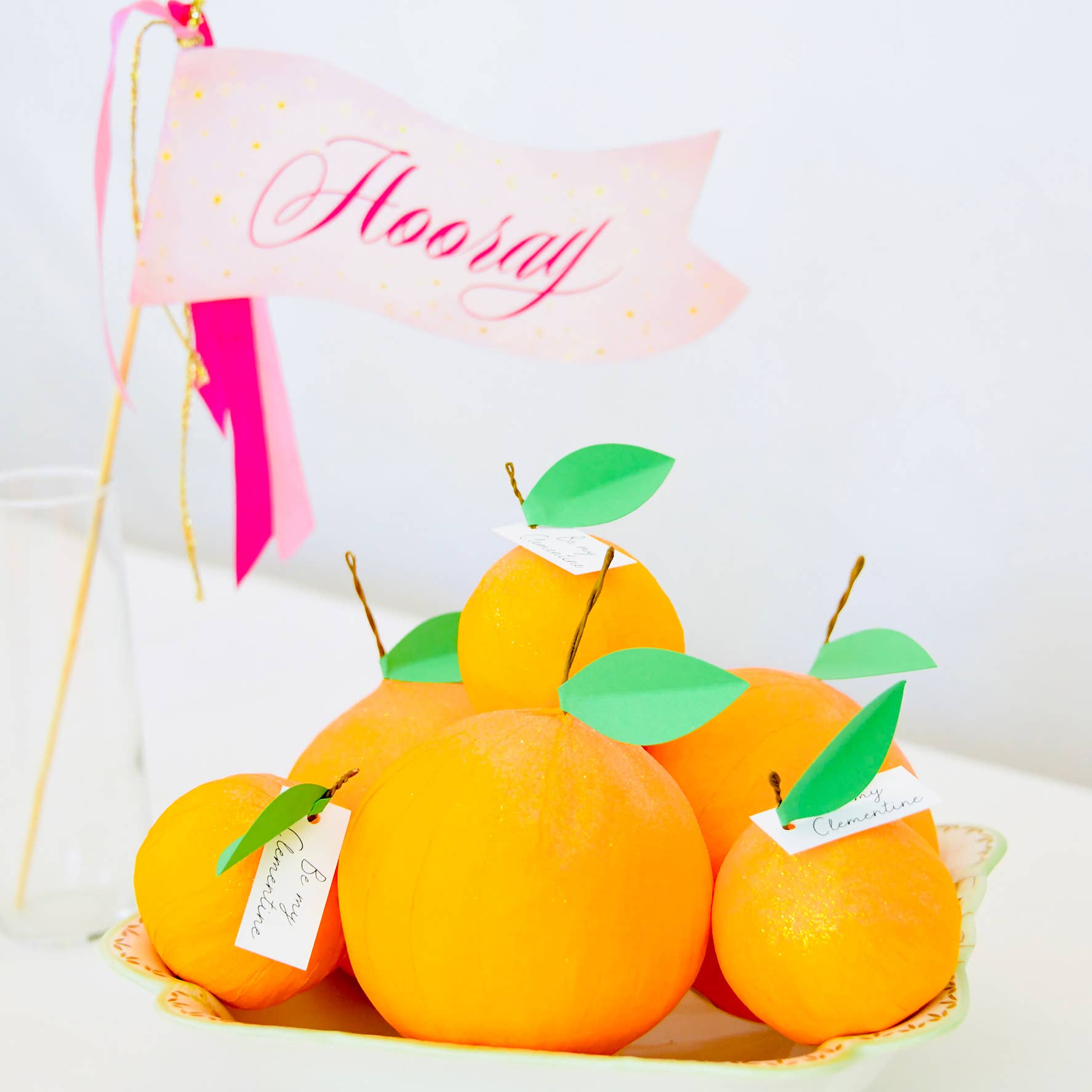 TOPS Malibu - Vente Cadeaux pour invités - Mini boule surprise orange « Be My Clementine »2