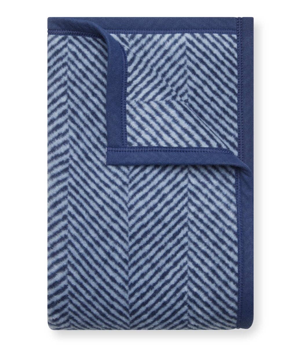 ChappyWrap – wholesale Throw blanket – Harborview Herringbone Navy Blanket0