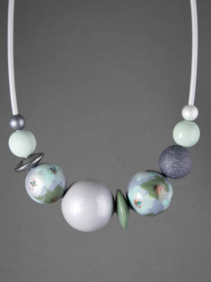 Rainy Garden Wooden Beads Necklace for wholesale by Gannwood