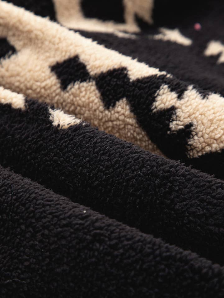 LALA LOO - Wholesale Sweatshirt - Women's - LALALOO Western Aztec Fleece Half Buttoned Sweatshirt7