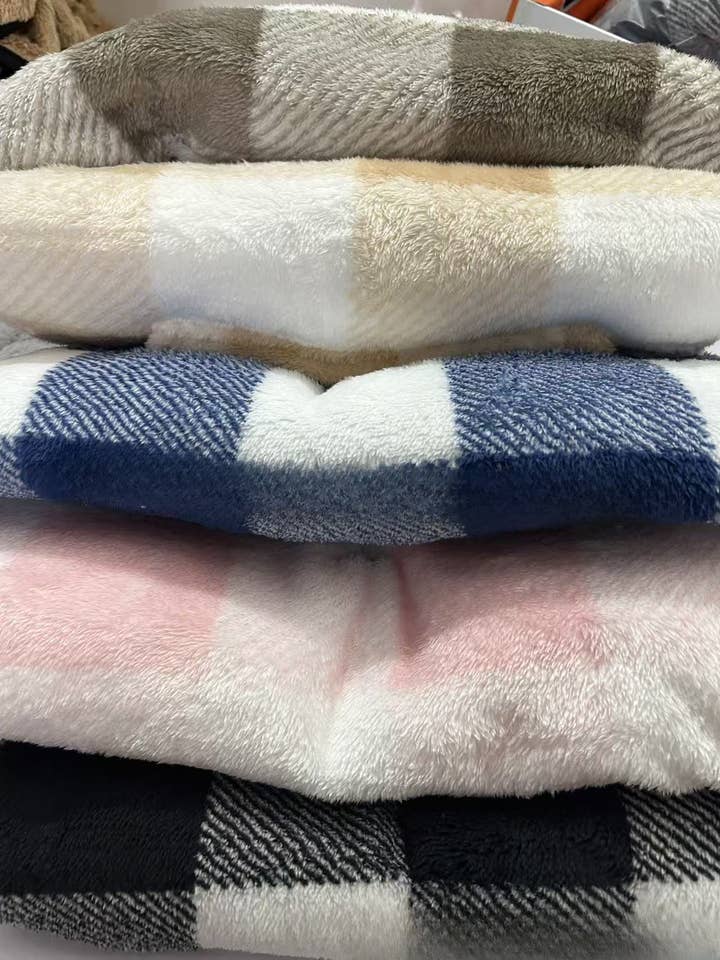 HIDDENBRAND - Wholesale Sweatshirt - Women's - Winter pocket plaid half-zip fleece teddy sweatshirt2