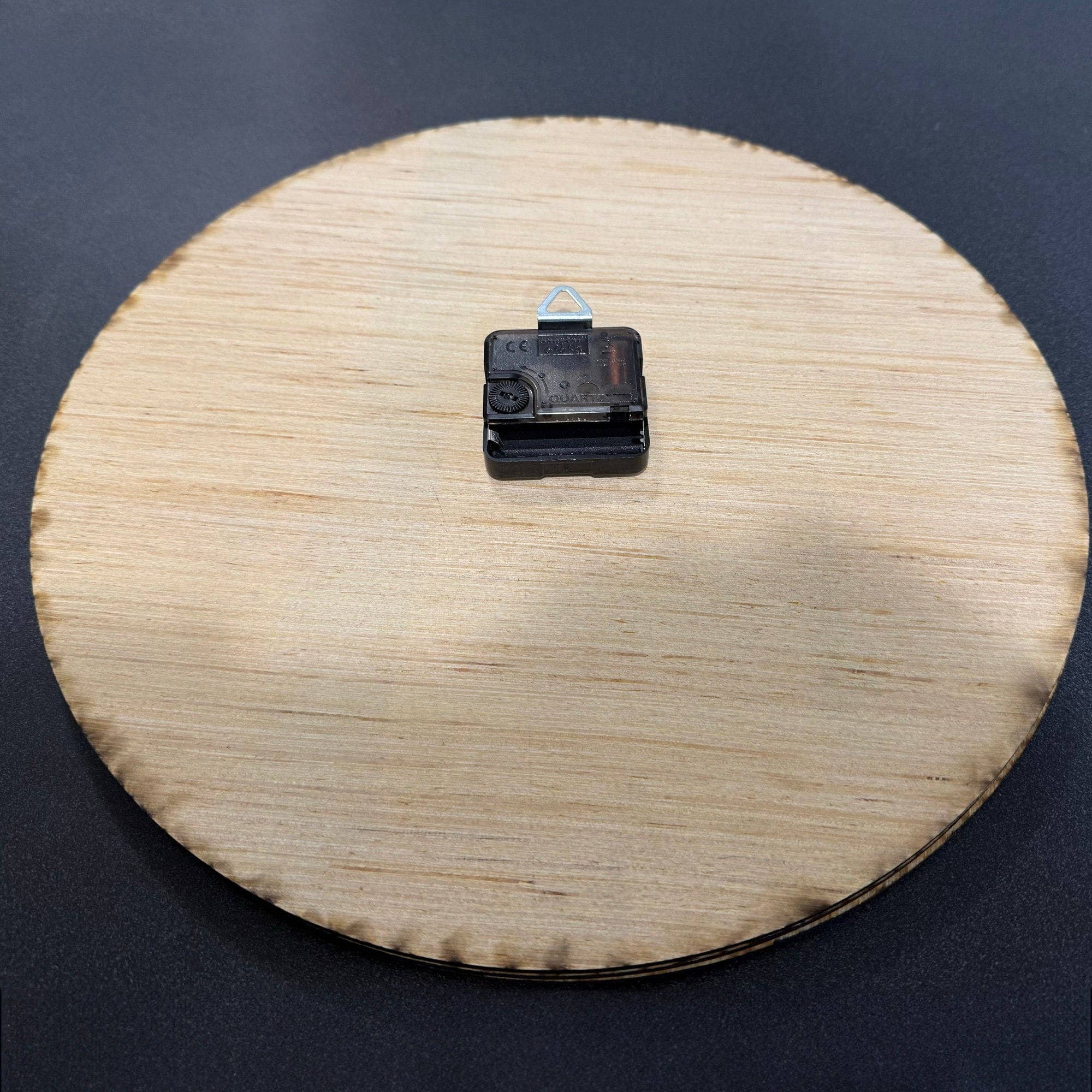 Premier Gifts and More - Vente Horloges murales - Horloge Carte en Couches de la Baie de Chesapeake - Décoration Intérieure Unique3