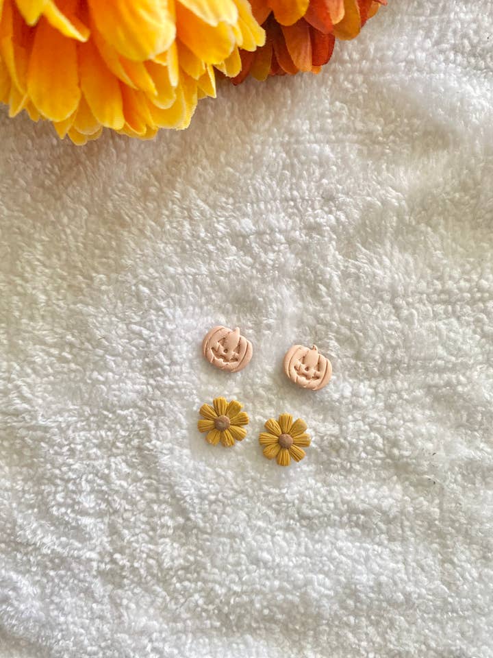 confezione di borchie autunnali a forma di girasole per la vendita all'ingrosso da parte di Terra Made