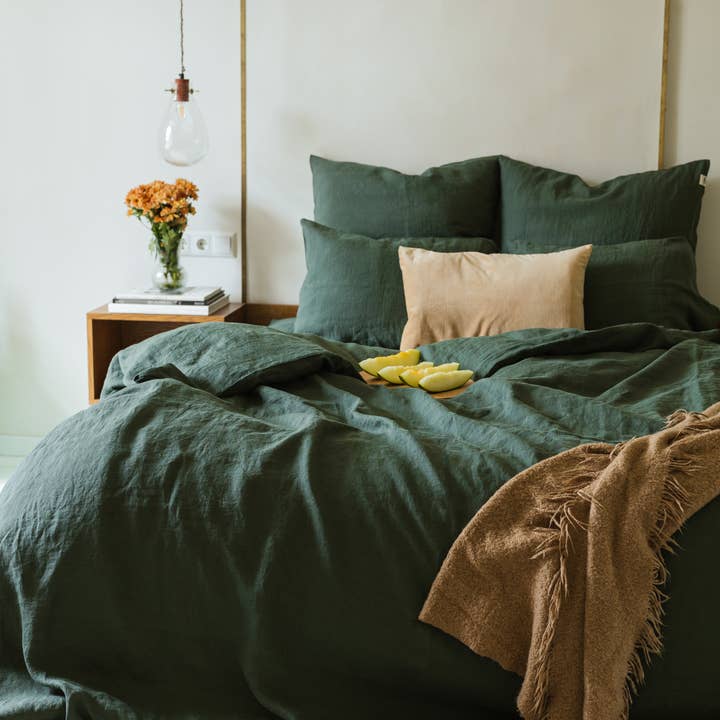 Linen Spells – wholesale Lakan med hörn – Forest Green lakan i linne med resår2