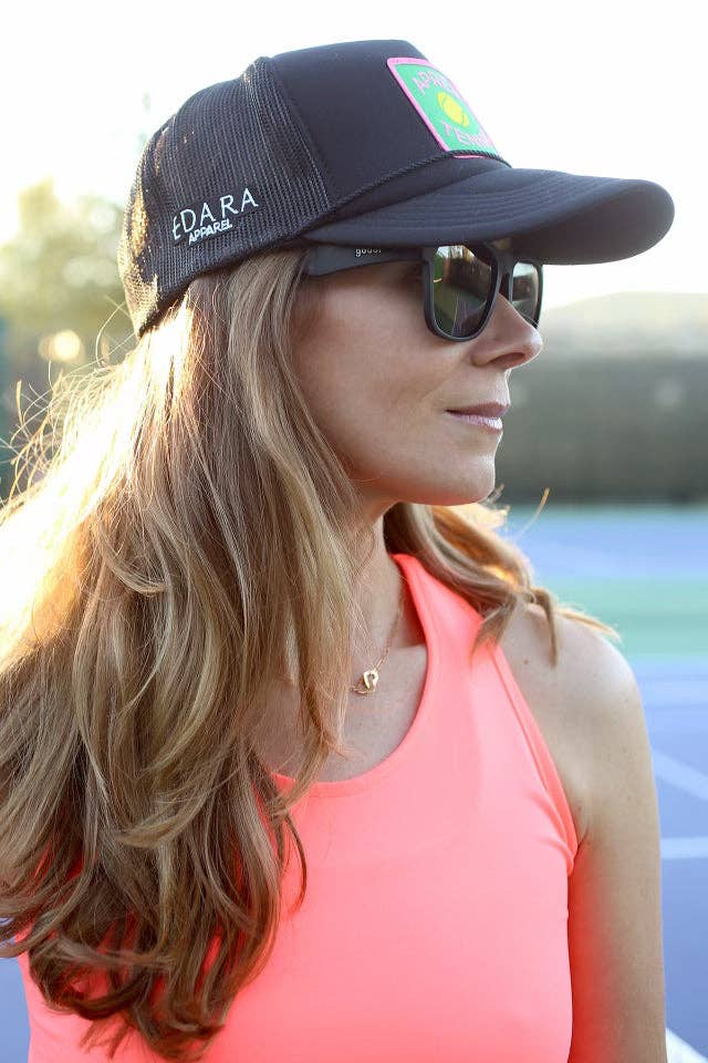 Edara Apparel – Engroshandel Trucker hat - Dame – Après Tennis Trucker-kasket2