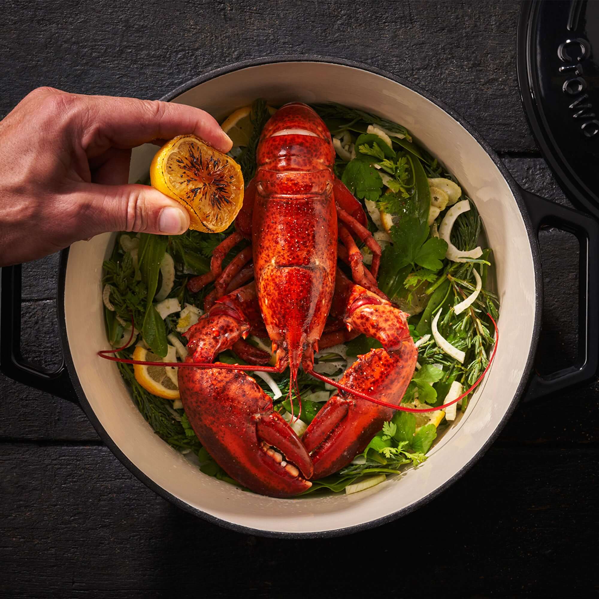 Crowd Company - Wholesale Cooking Pot - Black Dutch Oven |The Tasman Recycled Dutch Oven and Grill | Crowd Cookware3